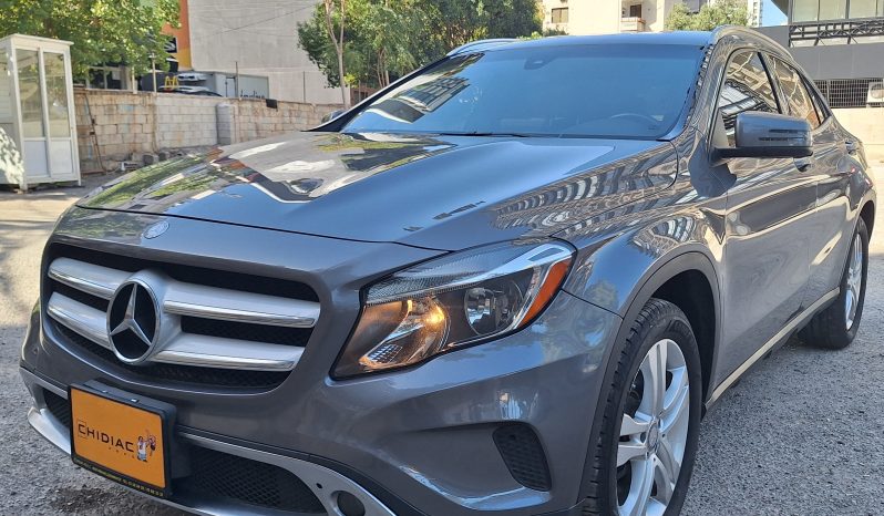 Mercedes GLA 250 full