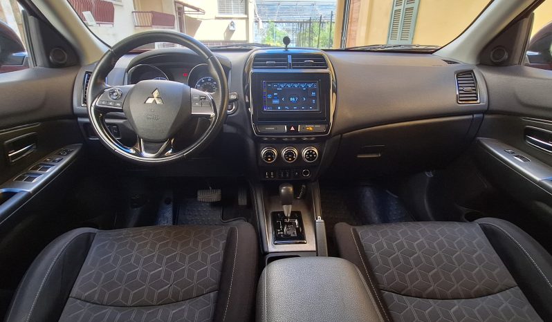 Mitsubishi Outlander Sport 2020 full