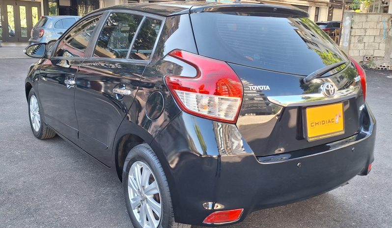 Toyora Yaris 2017 full