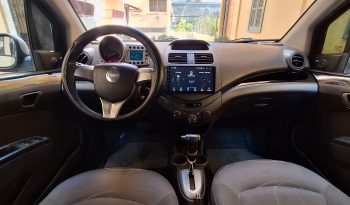 Chevrolet Spark 2011 full