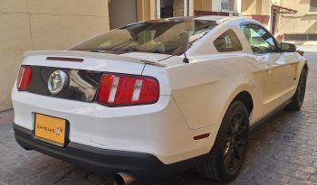 Ford Mustang 2010 full