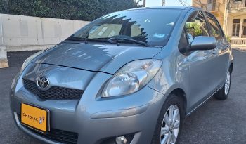 Toyota Yaris 2009 full