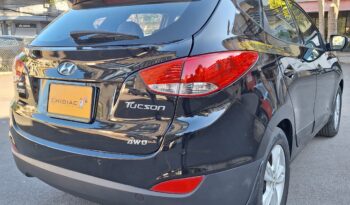 Hyundai Tucson 2012 full