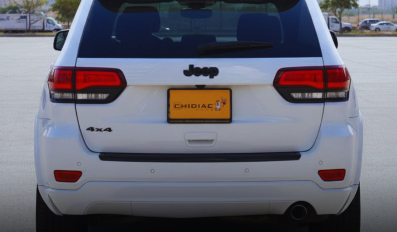 Jeep Grand Cherokee Altitude 2017 full