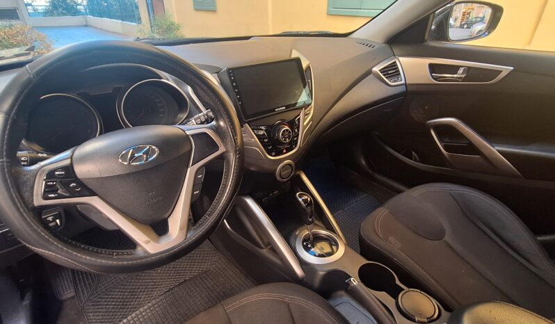 Hyundai Veloster 2012 full