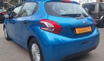 Peugeot 208 2013 full