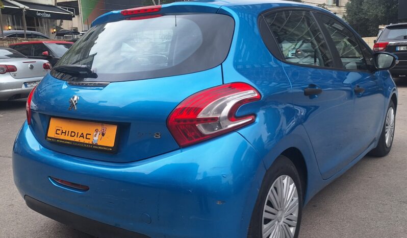 Peugeot 208 2013 full