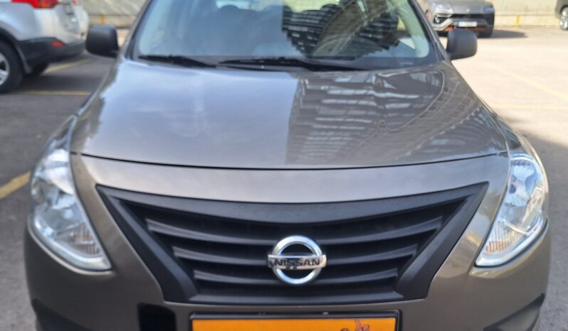 Nissan Sunny 2017 full