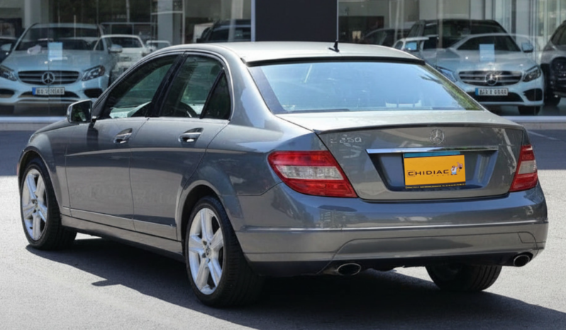 Mercedes C300 2010 full