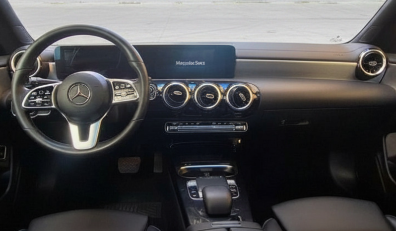 Mercedes CLA 250 2020 full