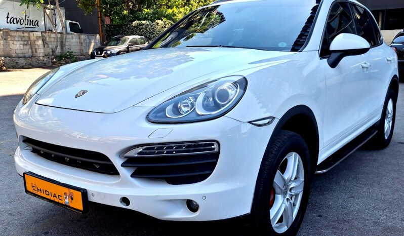 Porsche Cayenne S 2013 full